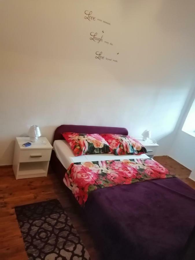 普拉Apartman Tea公寓 外观 照片